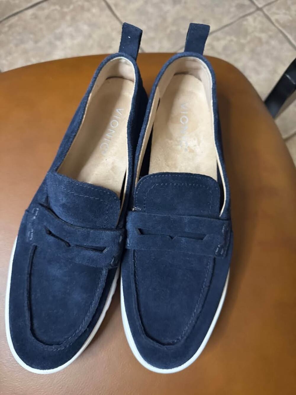 Women’s Uptown Vionic Loafers 8.5 Medium